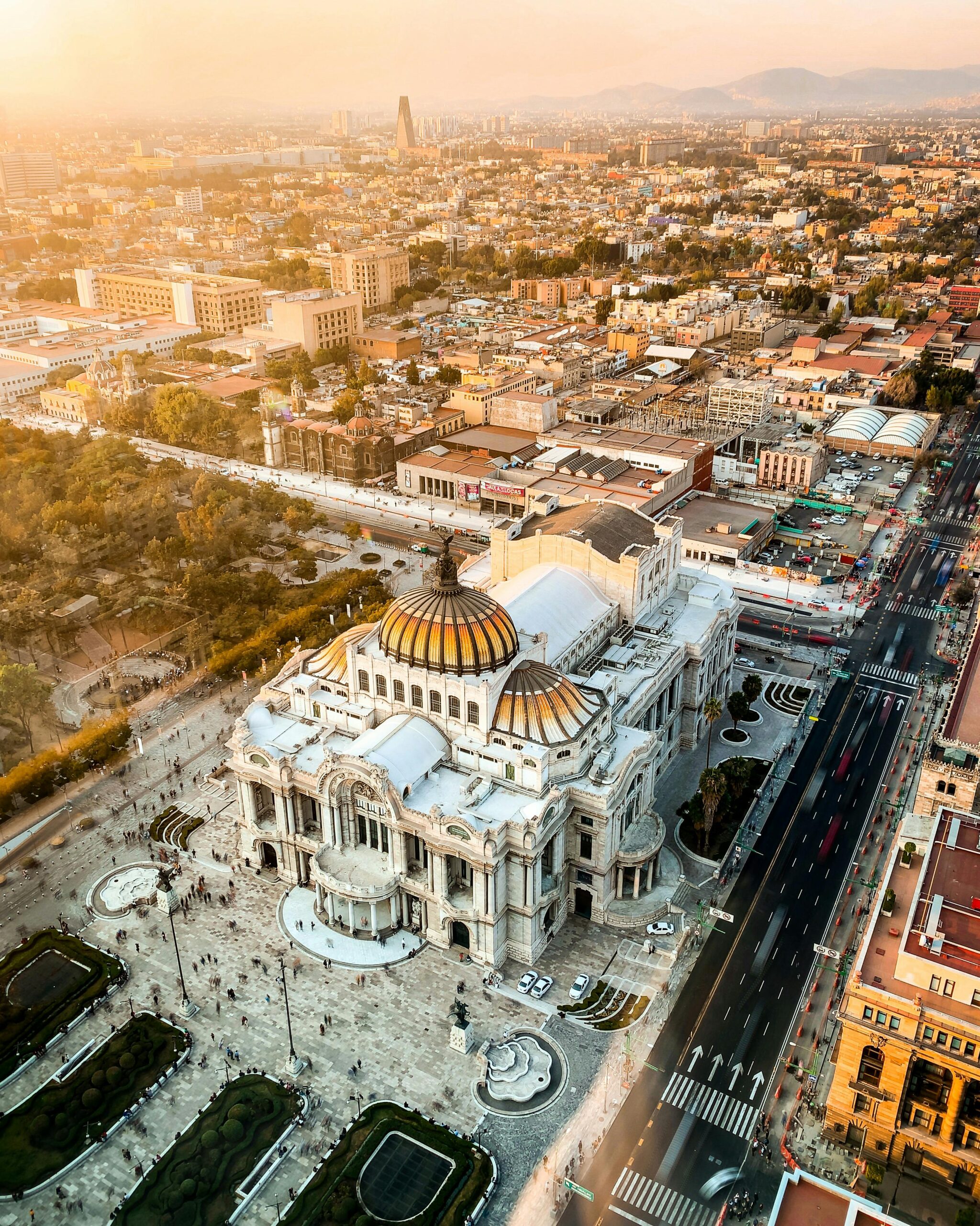 Discover how to find the right leaders in Mexico.