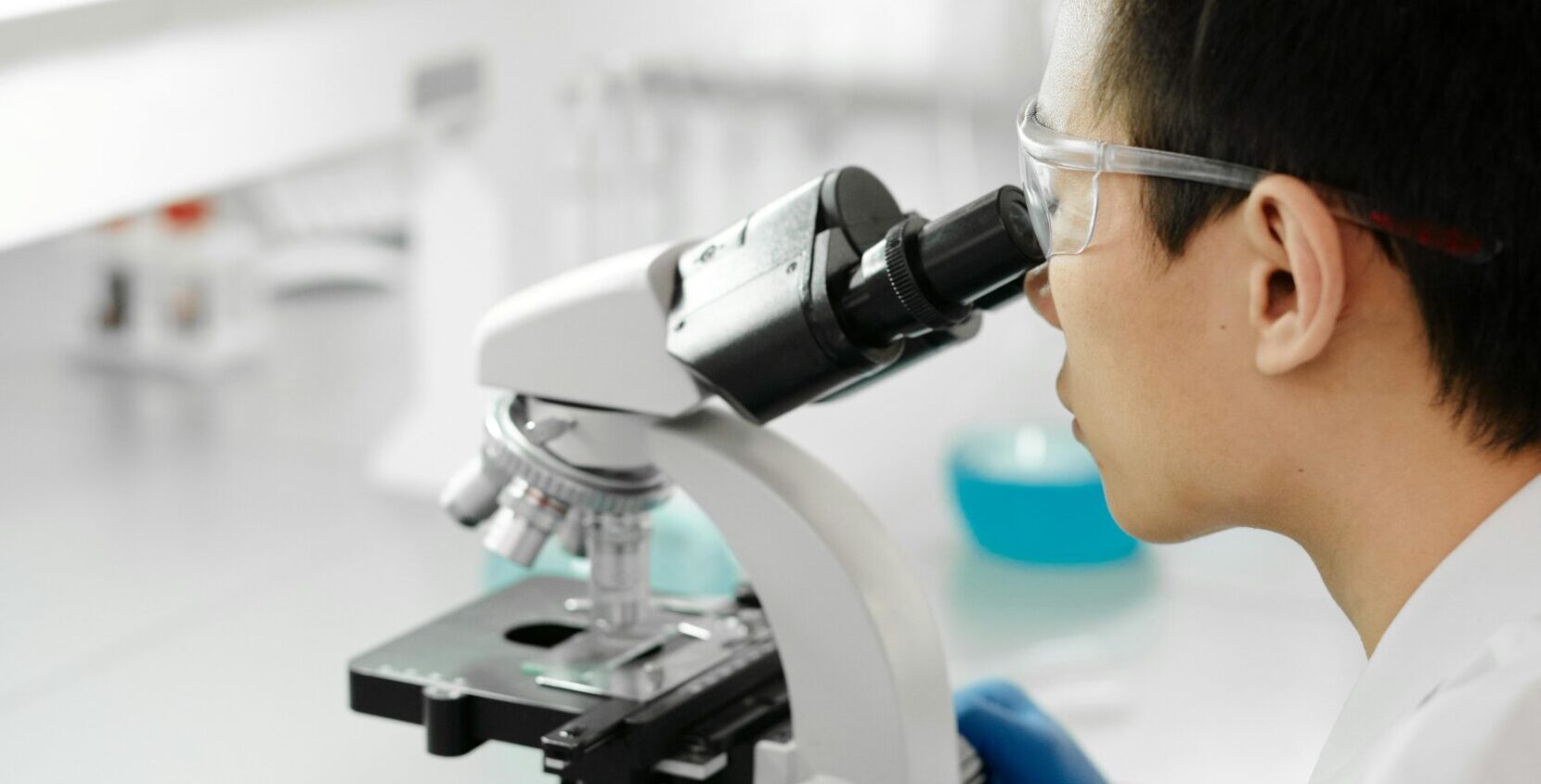 Executive search en España life sciences — Zavala Civitas